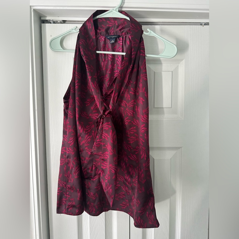 Banana Republic Burgundy Sleeveless Blouse